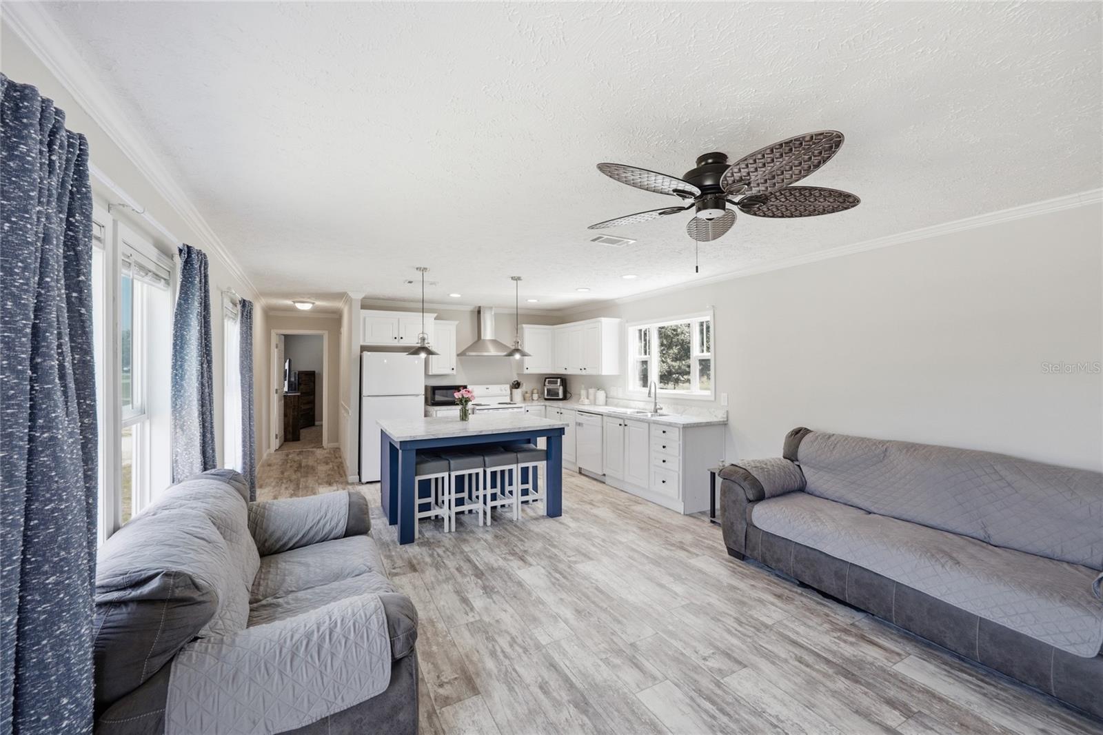 Image 13 of 55 For 14646 93rd Lane