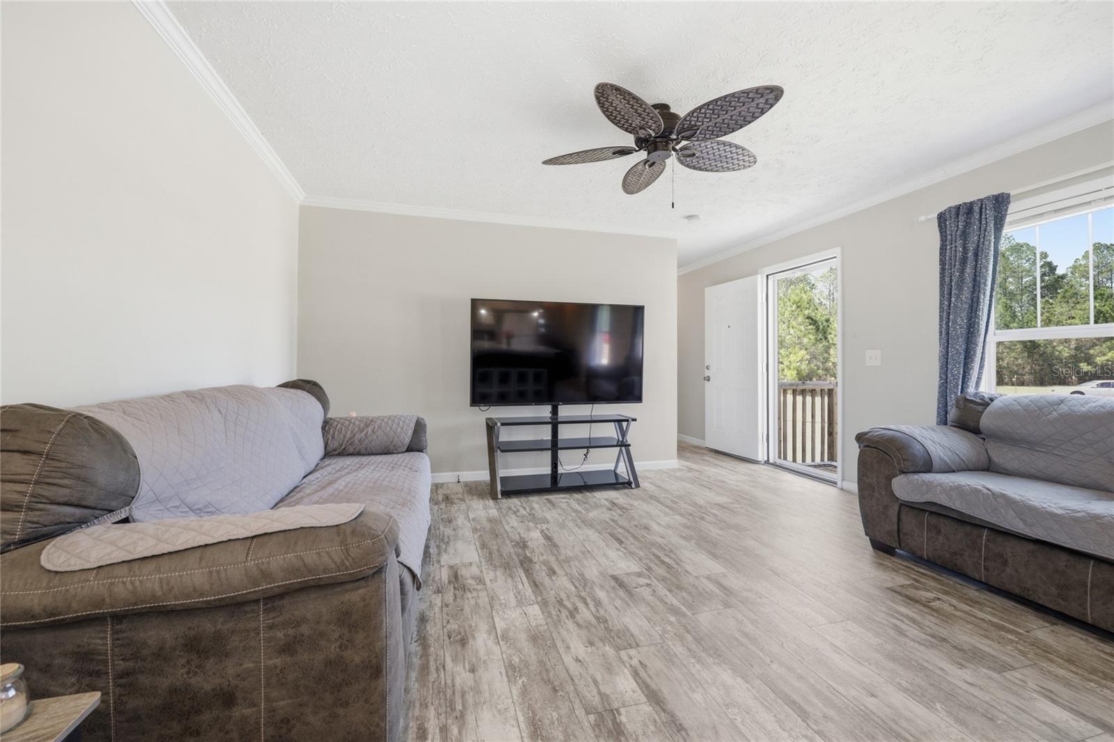 Image 14 of 55 For 14646 93rd Lane