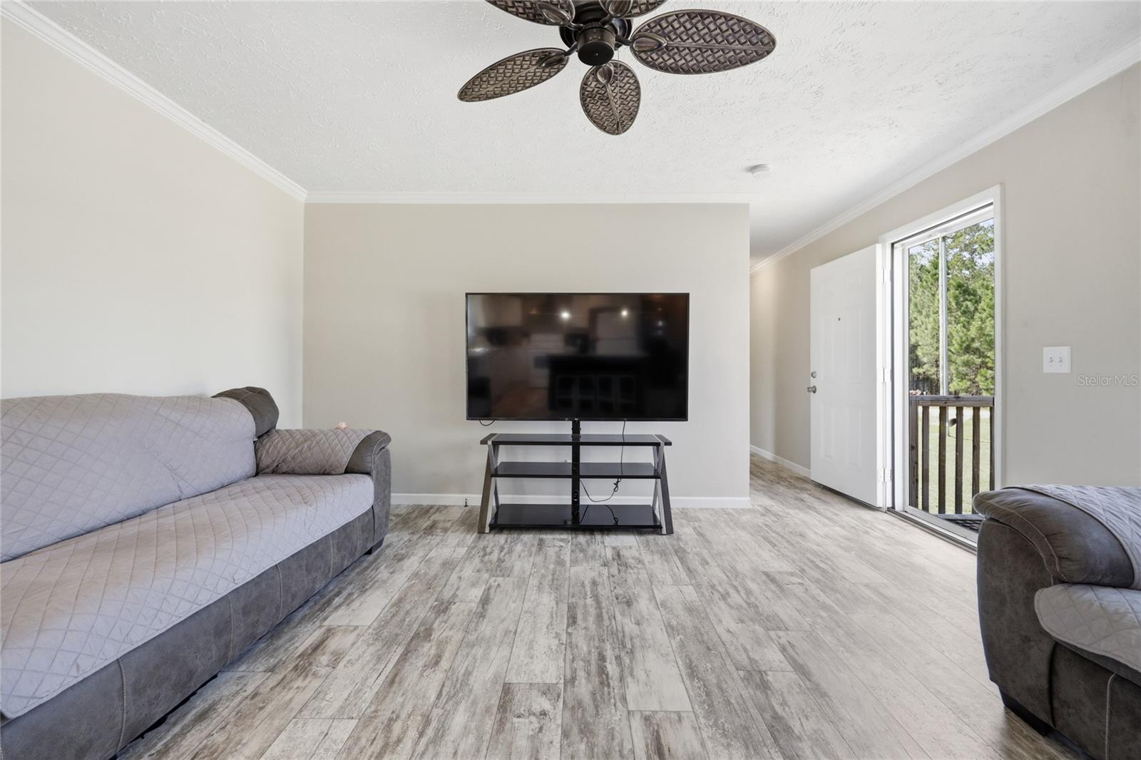 Image 15 of 55 For 14646 93rd Lane