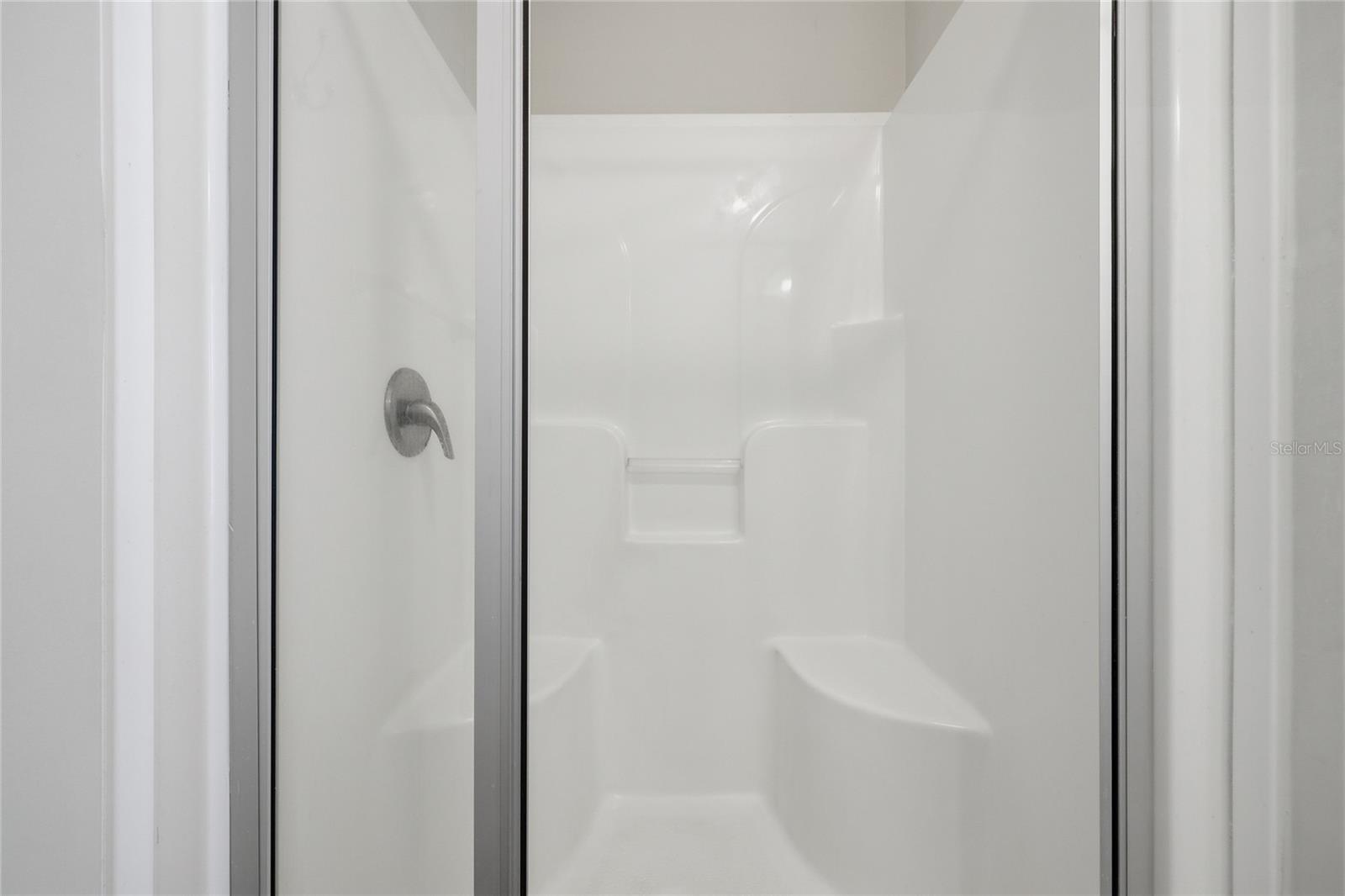 Image 25 of 55 For 14646 93rd Lane