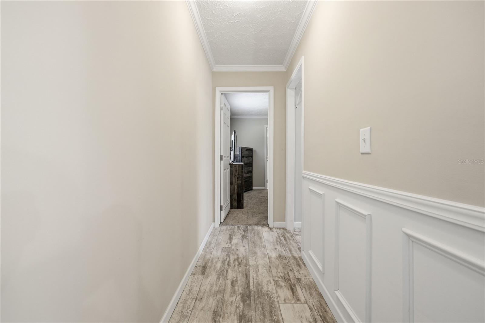 Image 26 of 55 For 14646 93rd Lane