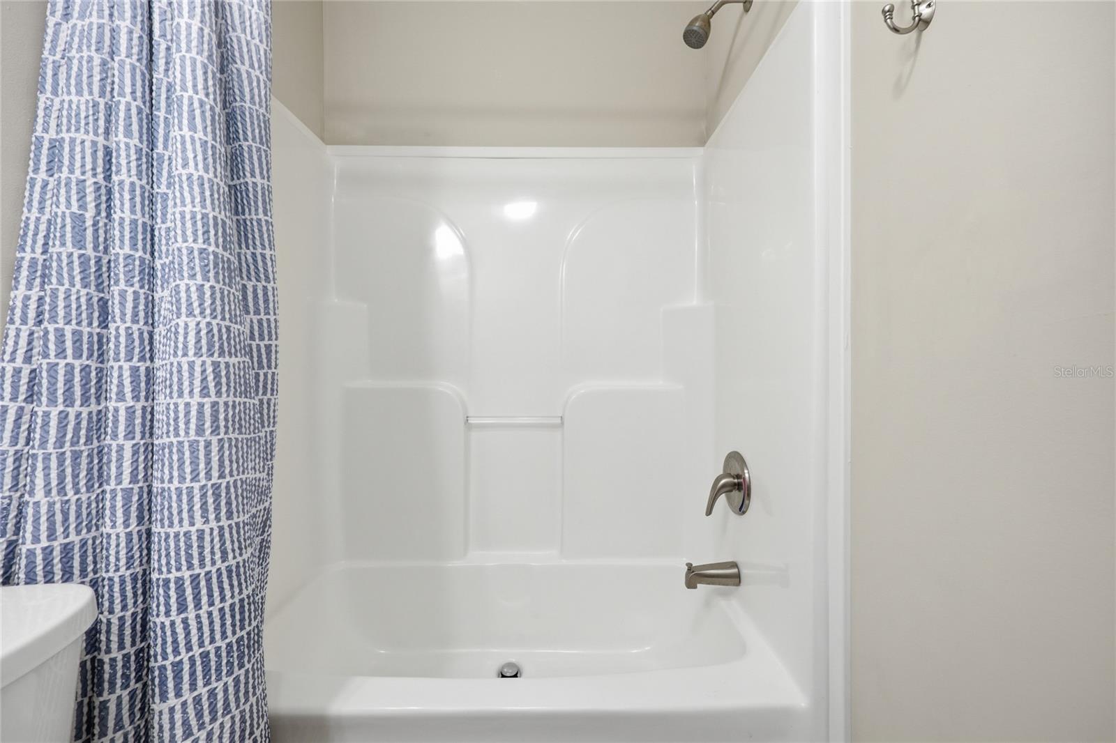 Image 32 of 55 For 14646 93rd Lane