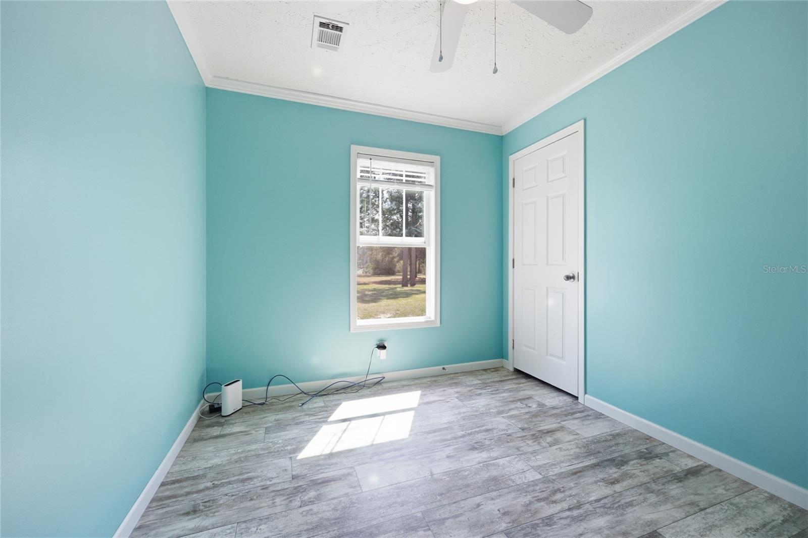 Image 33 of 55 For 14646 93rd Lane