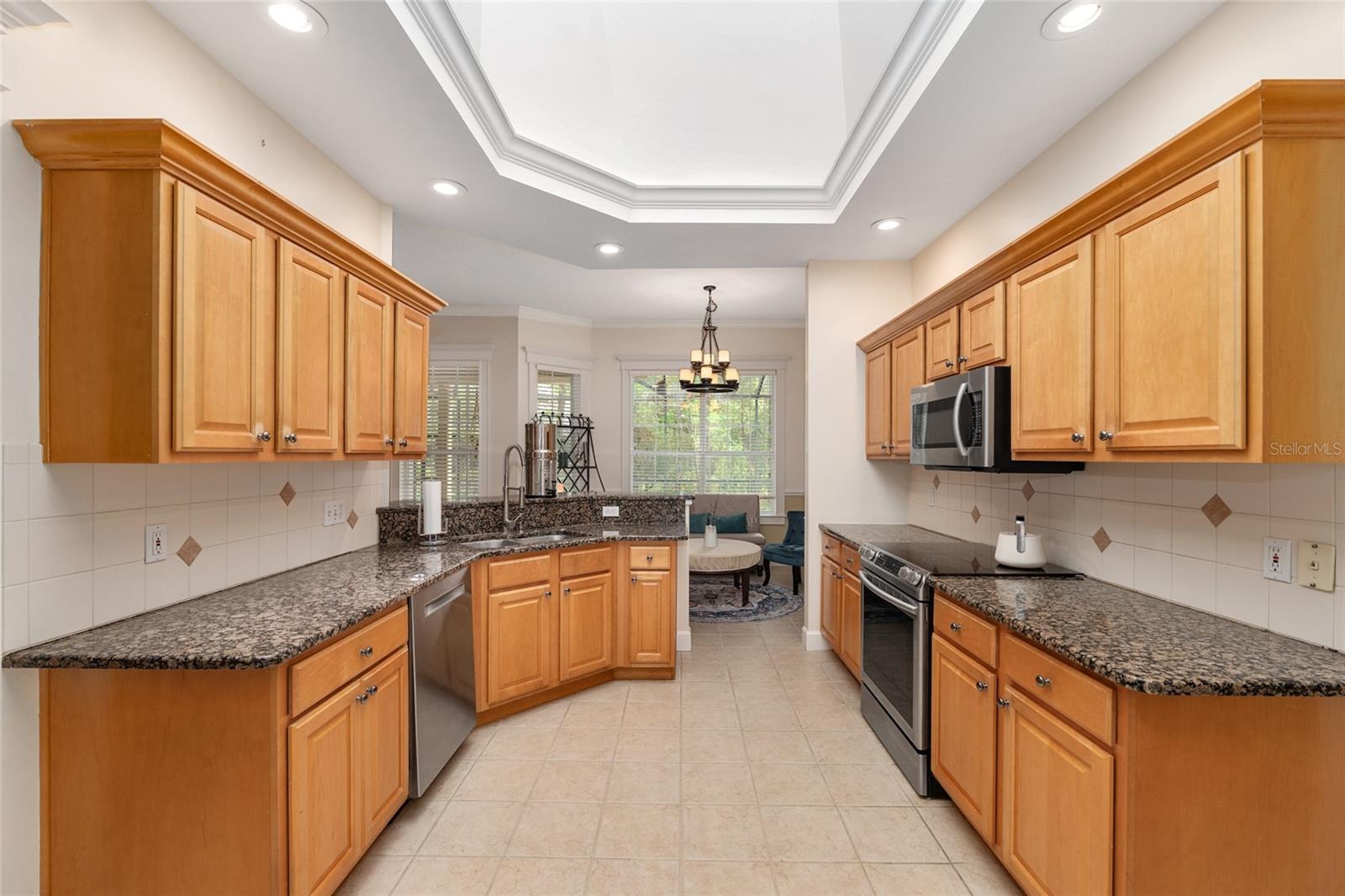 Image 23 of 68 For 9513 33rd Lane