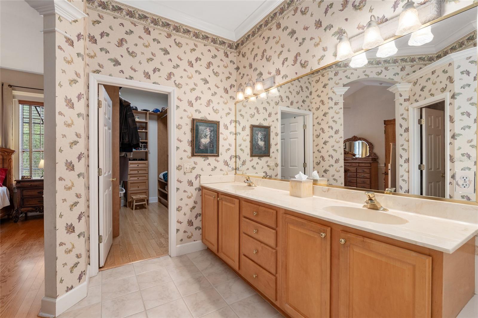 Image 38 of 68 For 9513 33rd Lane