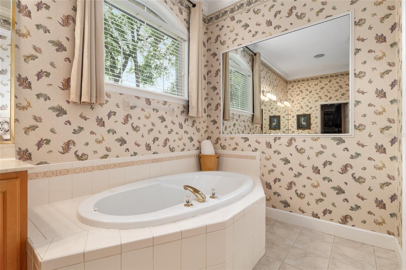 Image 39 of 68 For 9513 33rd Lane