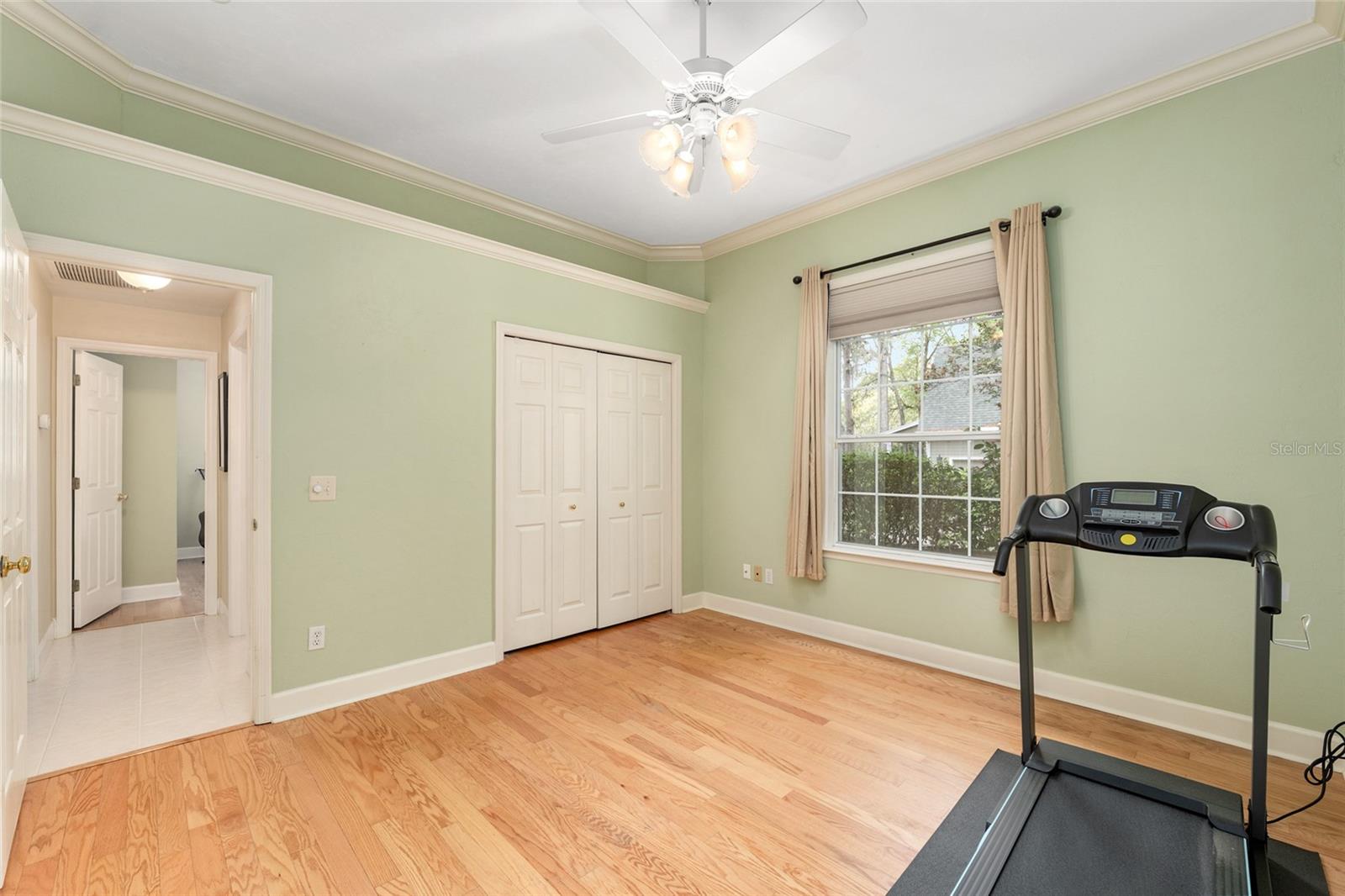 Image 46 of 68 For 9513 33rd Lane