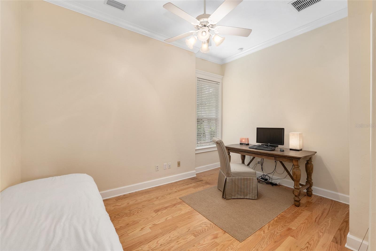 Image 49 of 68 For 9513 33rd Lane