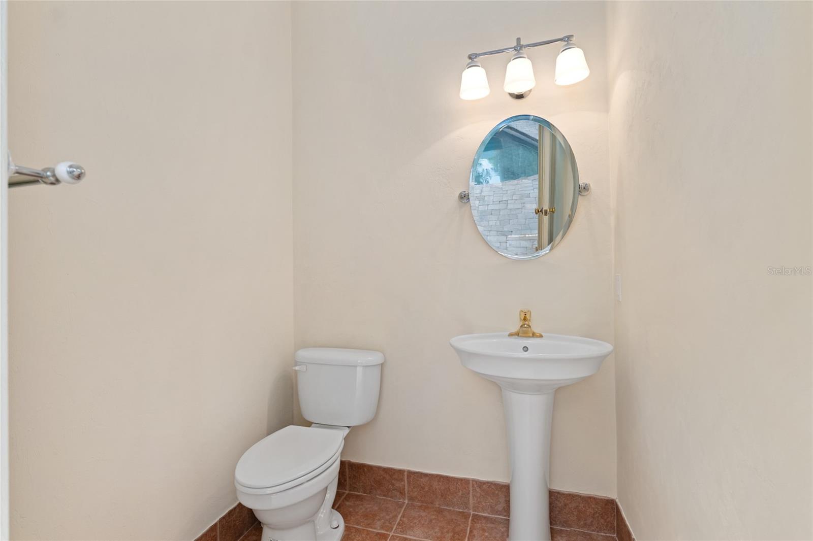 Image 59 of 68 For 9513 33rd Lane