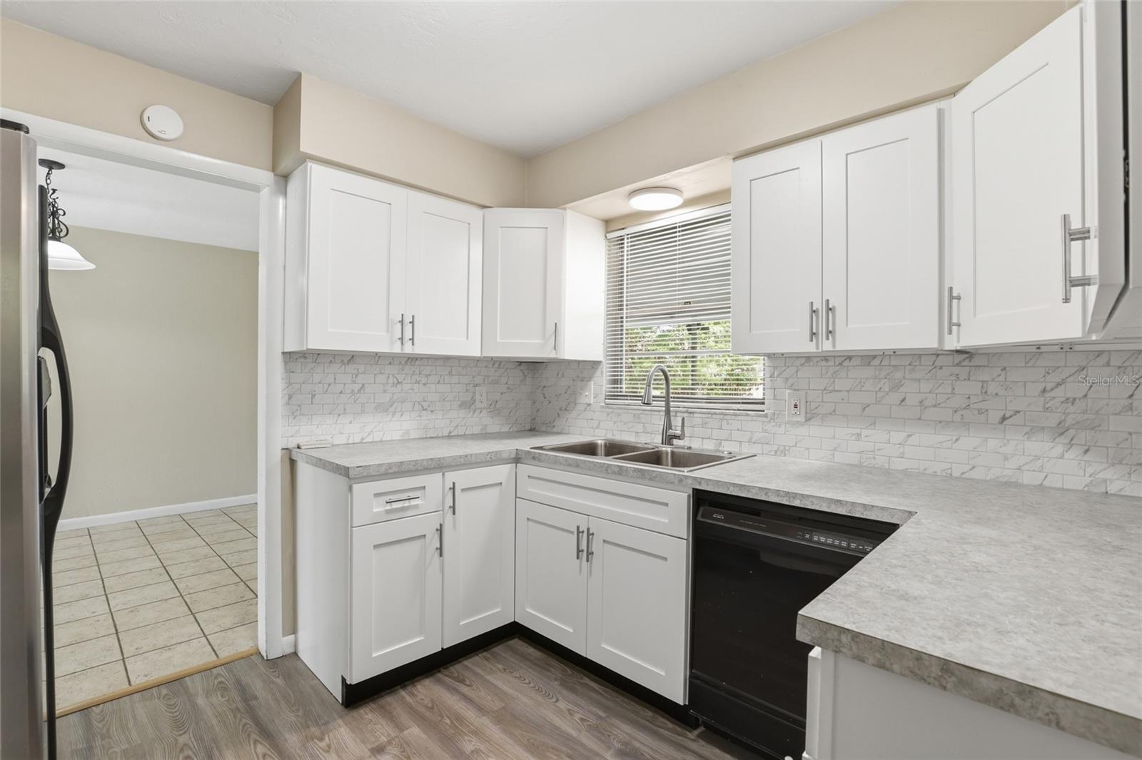 Image 15 of 33 For 2326 54th Boulevard