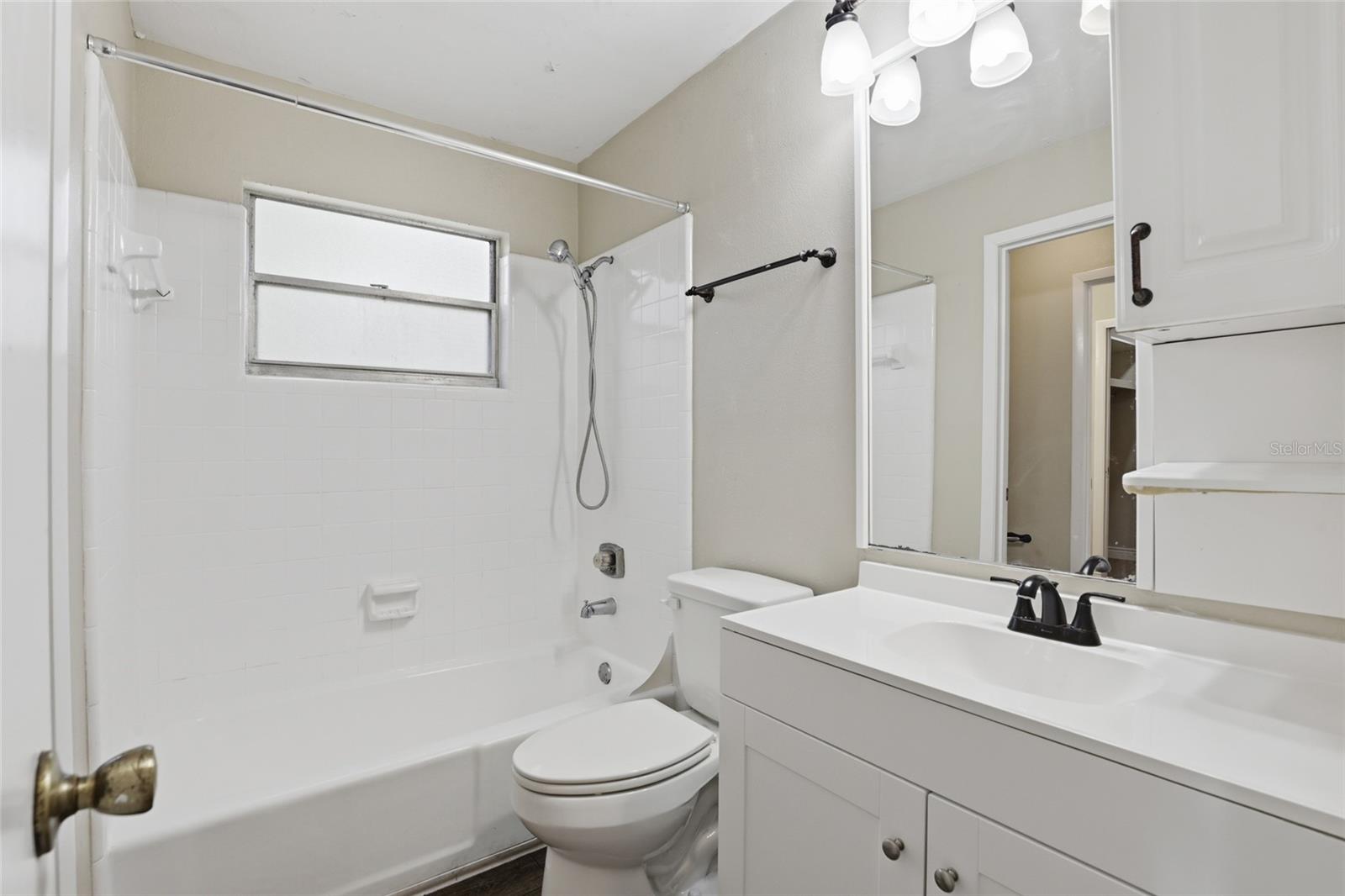 Image 20 of 33 For 2326 54th Boulevard