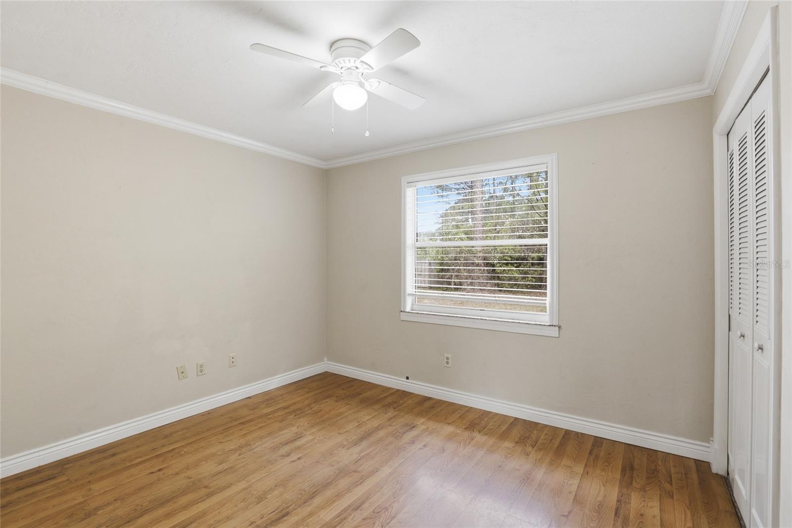 Image 24 of 33 For 2326 54th Boulevard