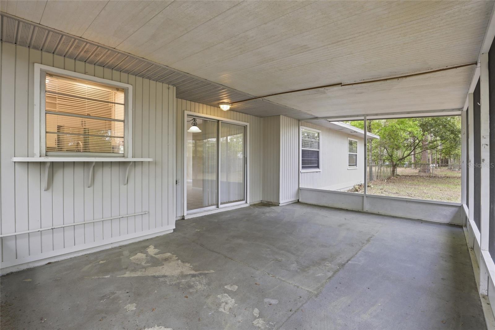 Image 25 of 33 For 2326 54th Boulevard