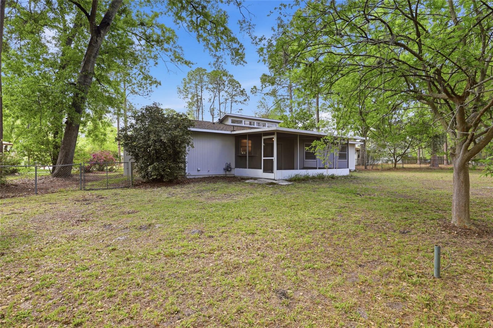 Image 29 of 33 For 2326 54th Boulevard