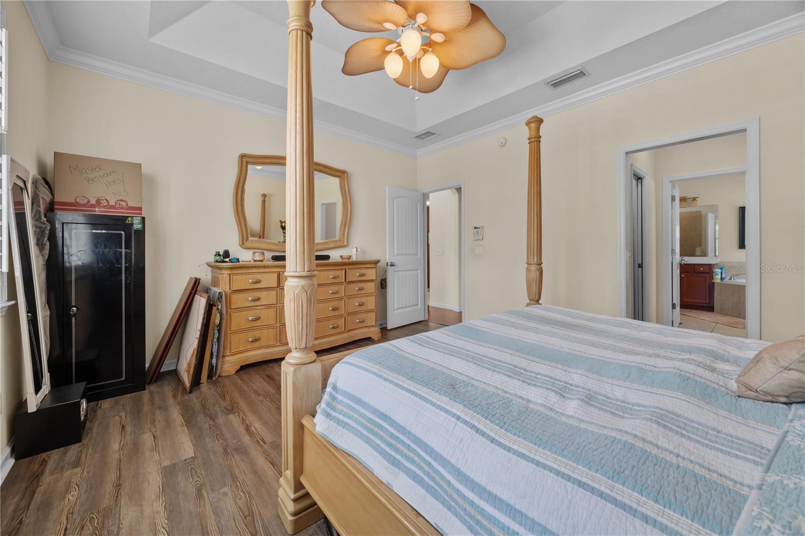 Image 19 of 40 For 15527 194th Place