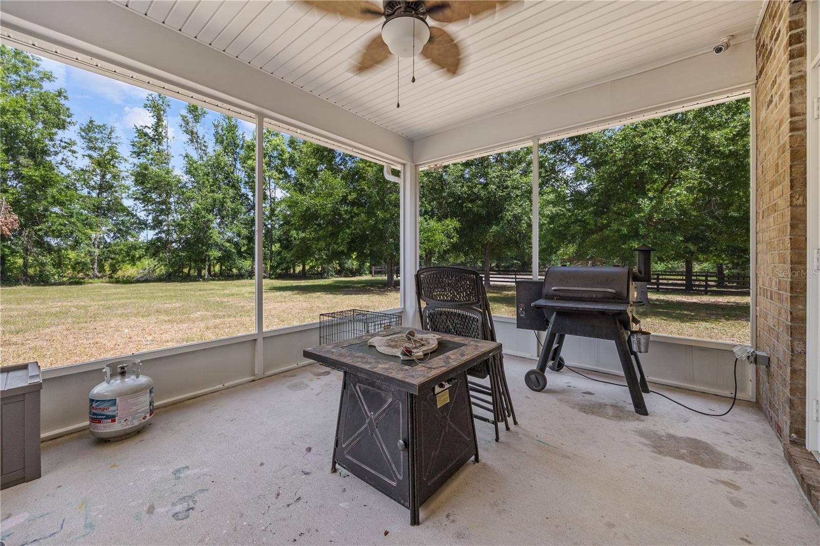 Image 27 of 40 For 15527 194th Place