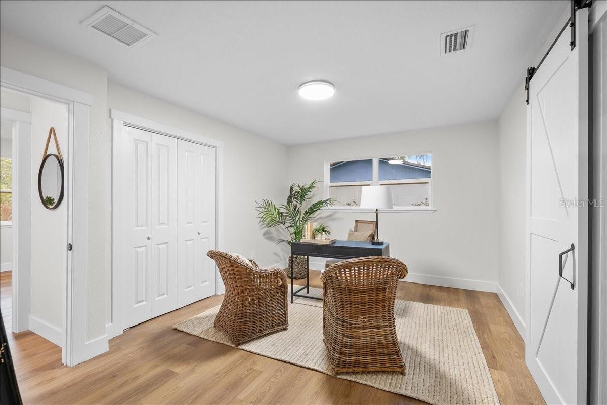 Image 28 of 31 For 801 37th Drive