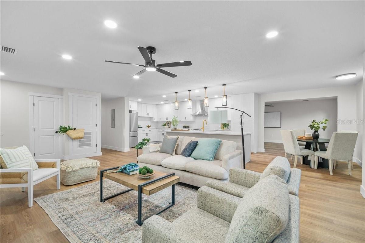 Image 3 of 31 For 801 37th Drive