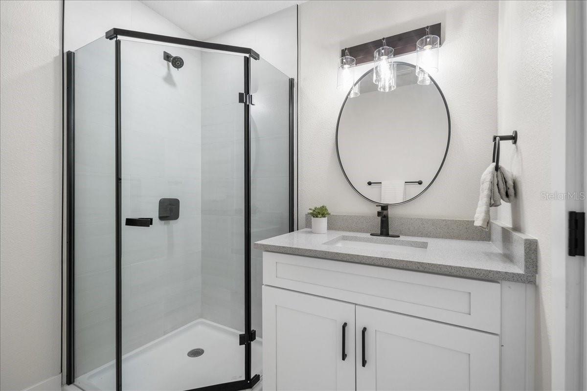 Image 30 of 31 For 801 37th Drive