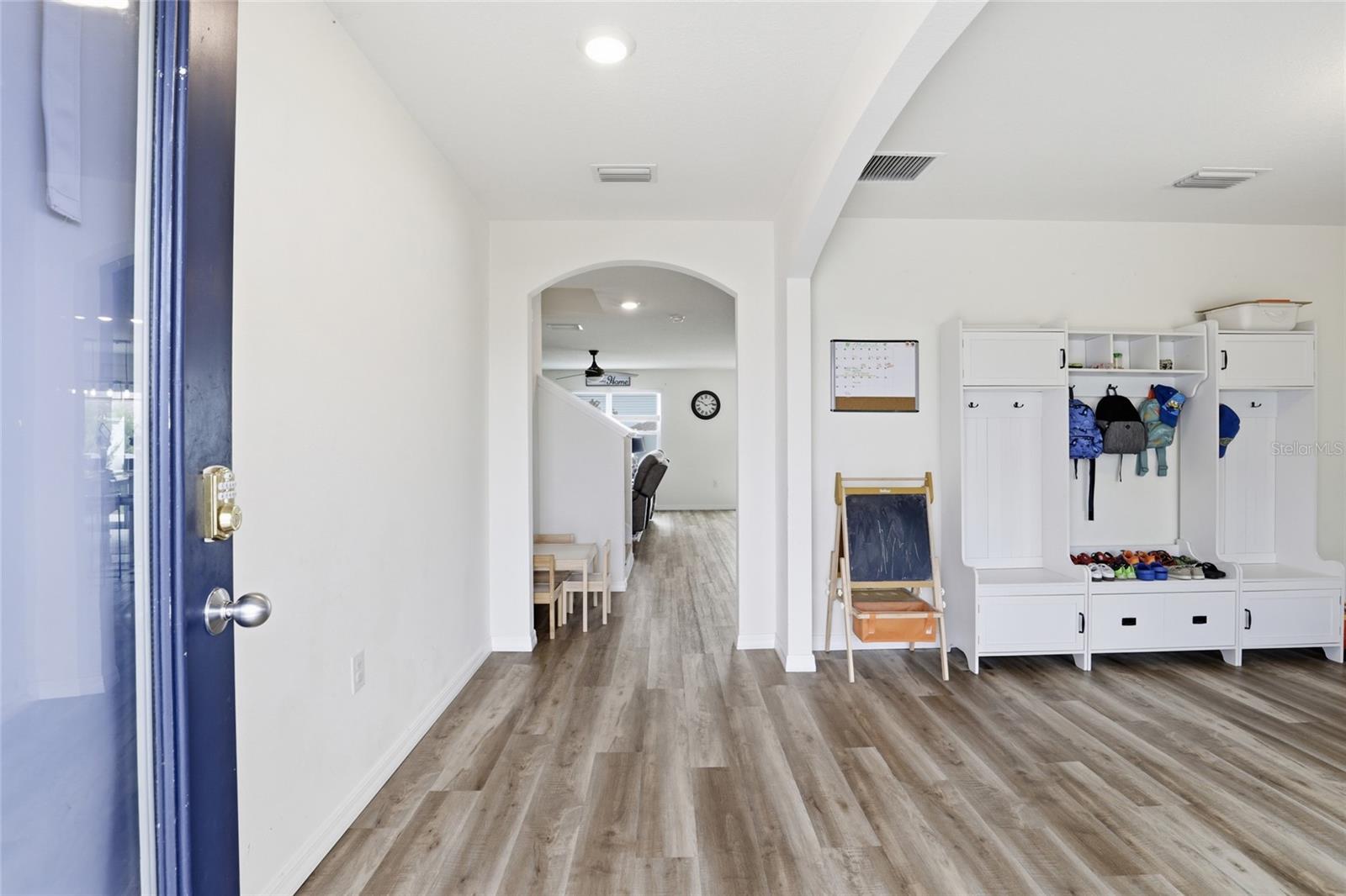 Image 6 of 60 For 879 251st Drive