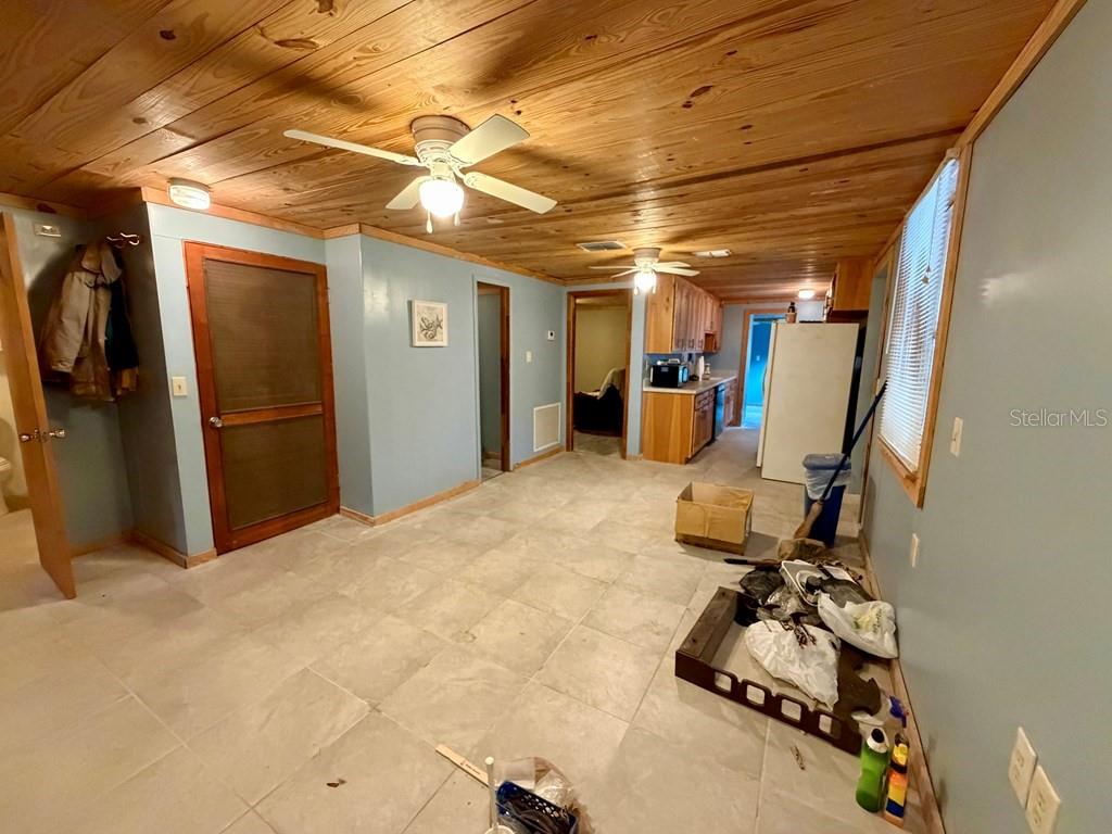 Image 15 of 56 For 2410 117th Pl