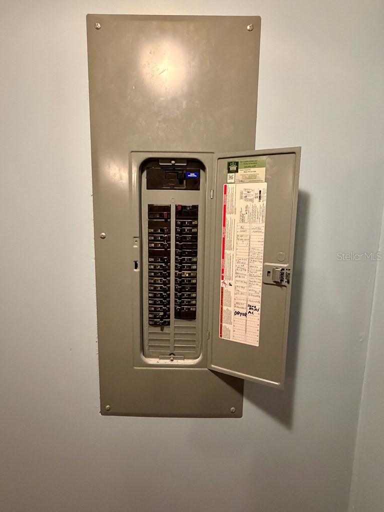 Image 16 of 56 For 2410 117th Pl