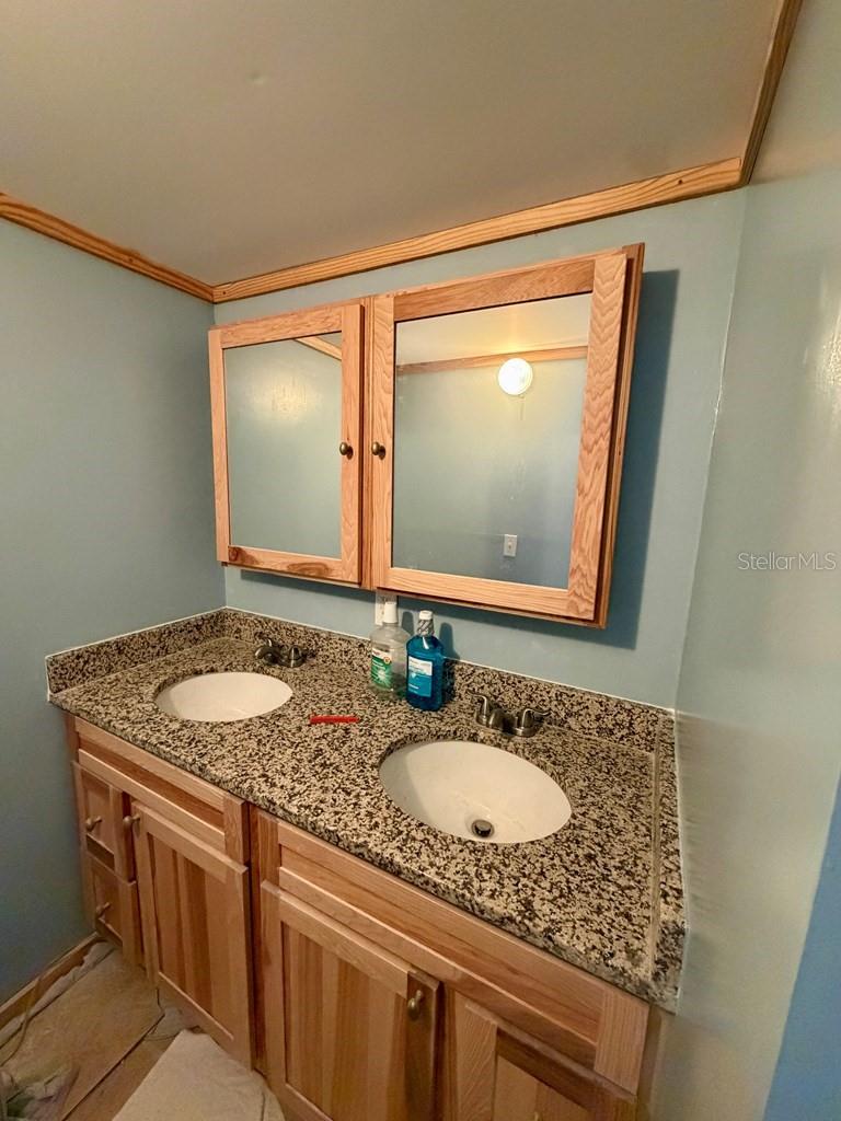 Image 34 of 56 For 2410 117th Pl