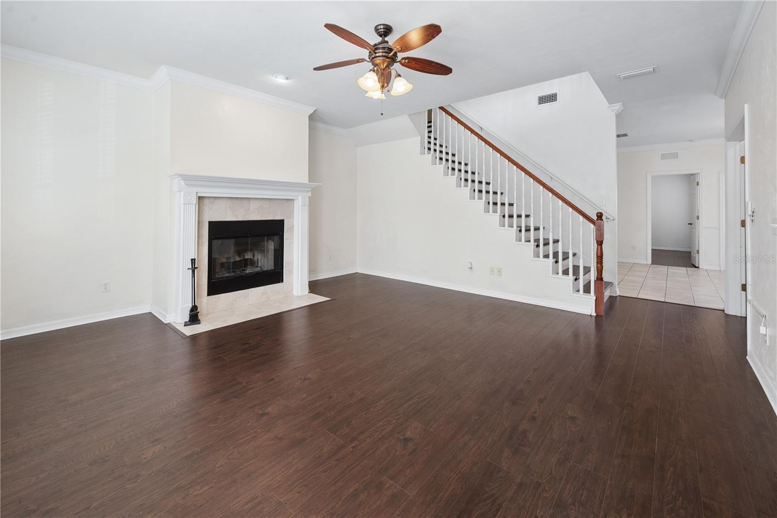 Image 20 of 55 For 11688 17th Place