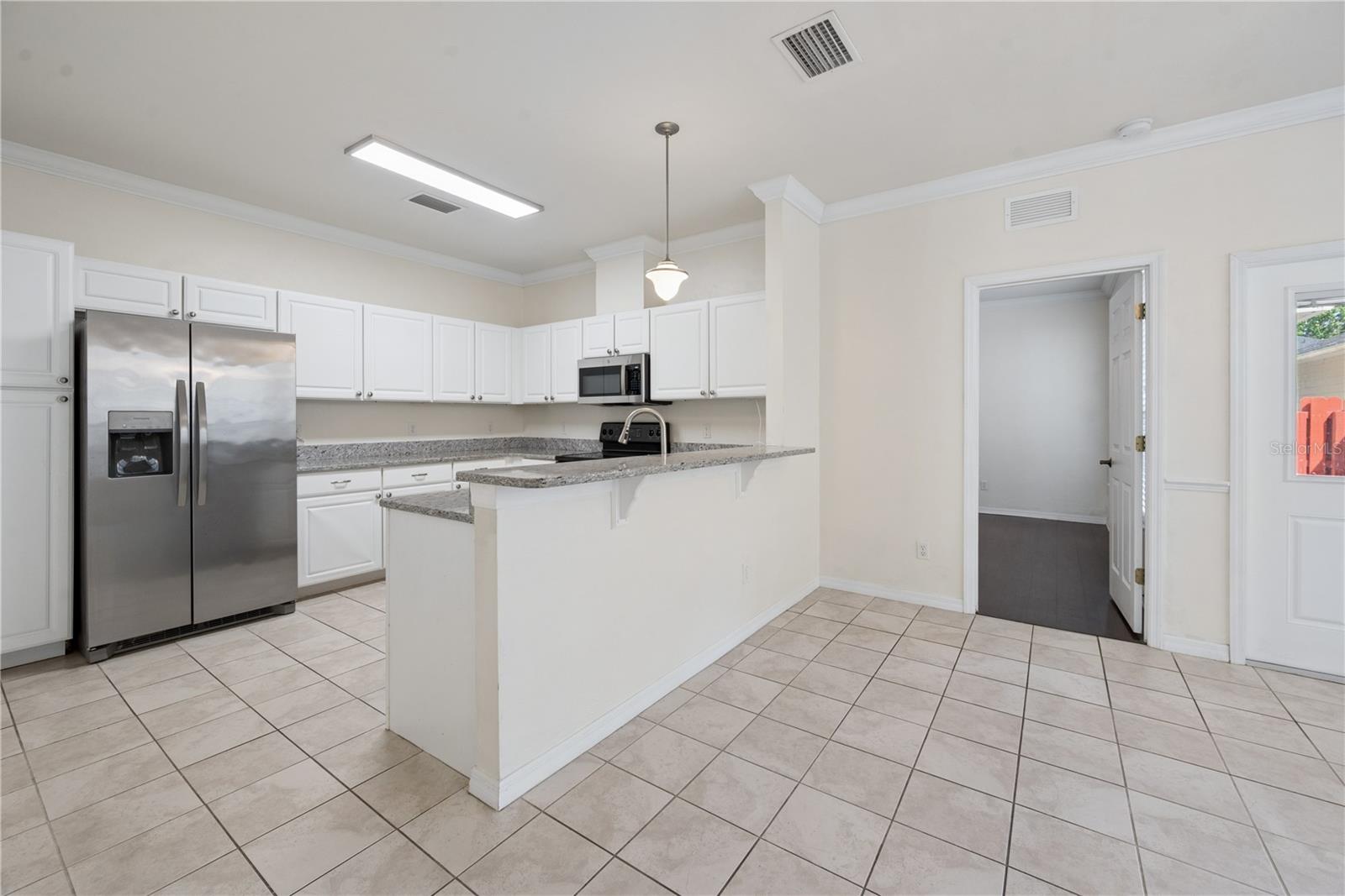 Image 26 of 55 For 11688 17th Place