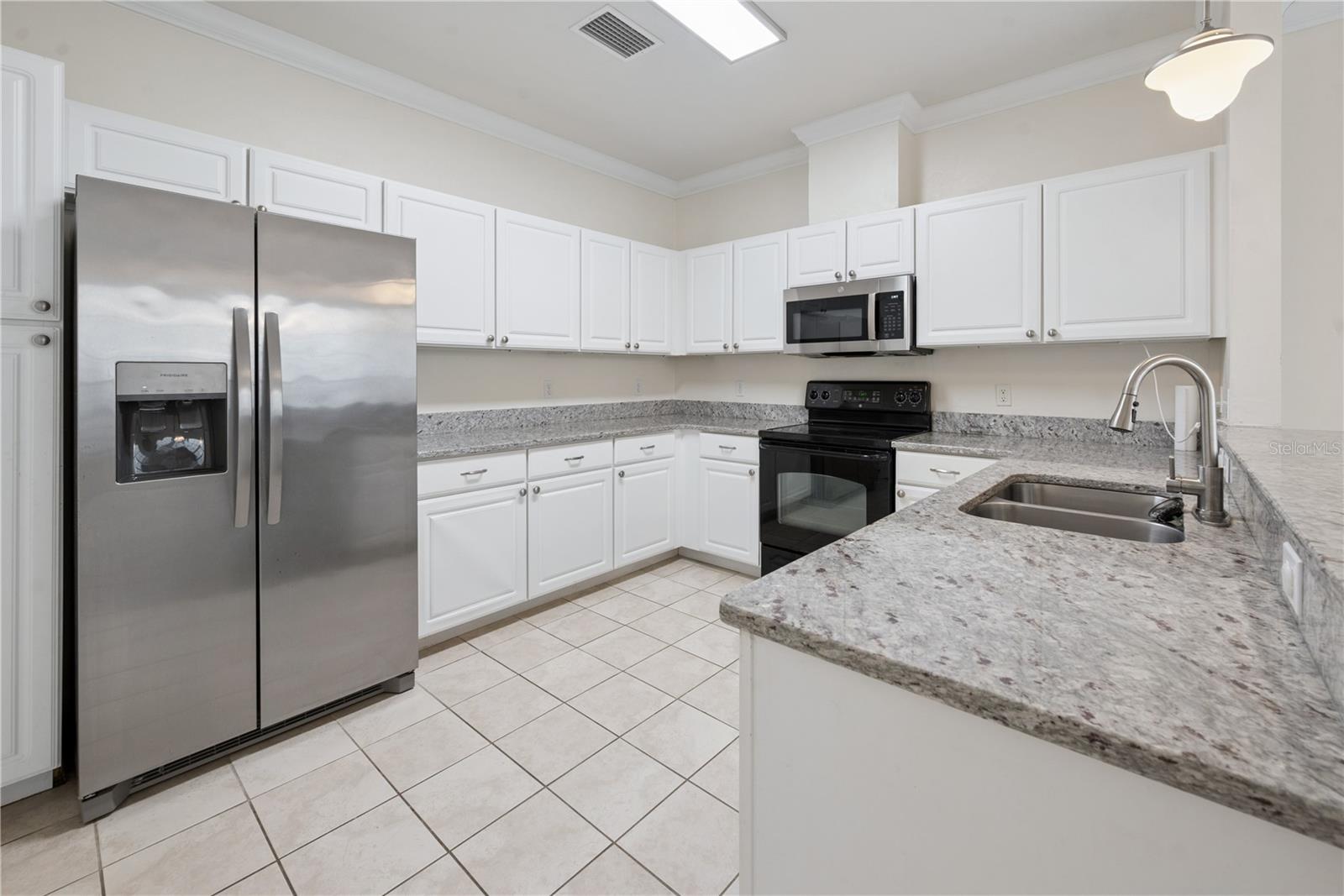 Image 29 of 55 For 11688 17th Place