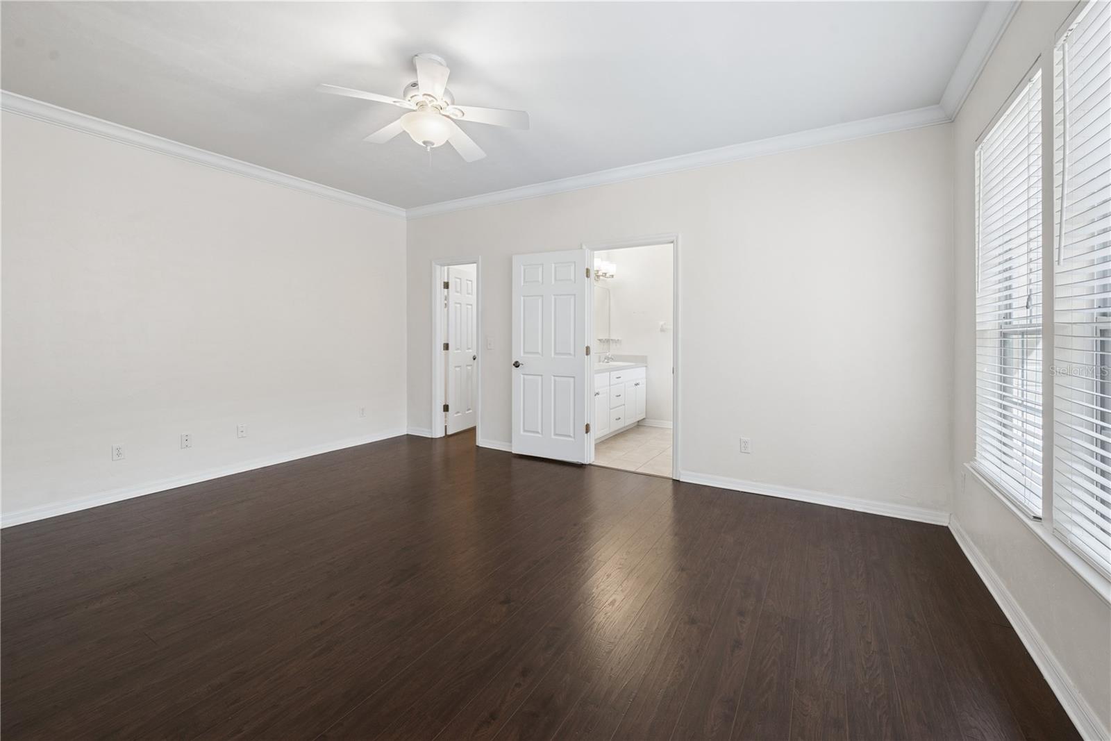 Image 34 of 55 For 11688 17th Place