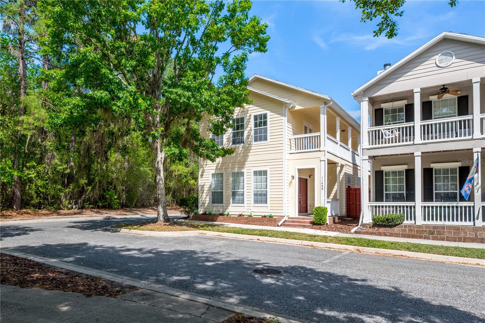 Image 5 of 55 For 11688 17th Place