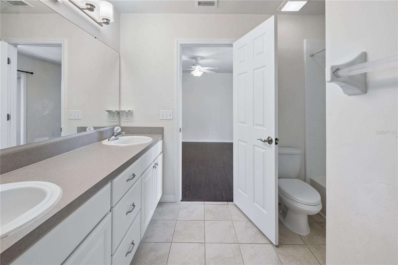 Image 52 of 55 For 11688 17th Place