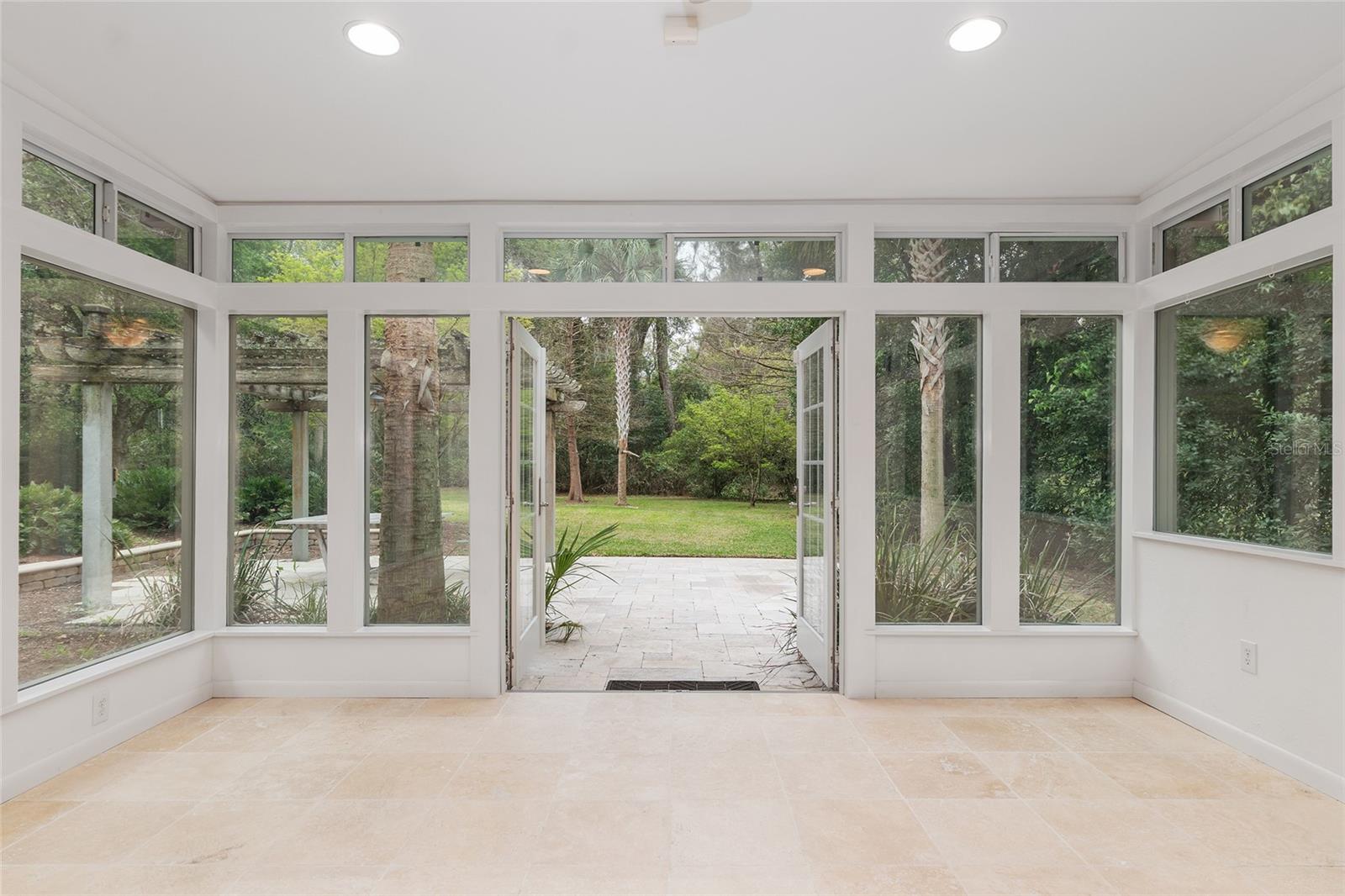 Image 2 of 92 For 2111 44th Avenue