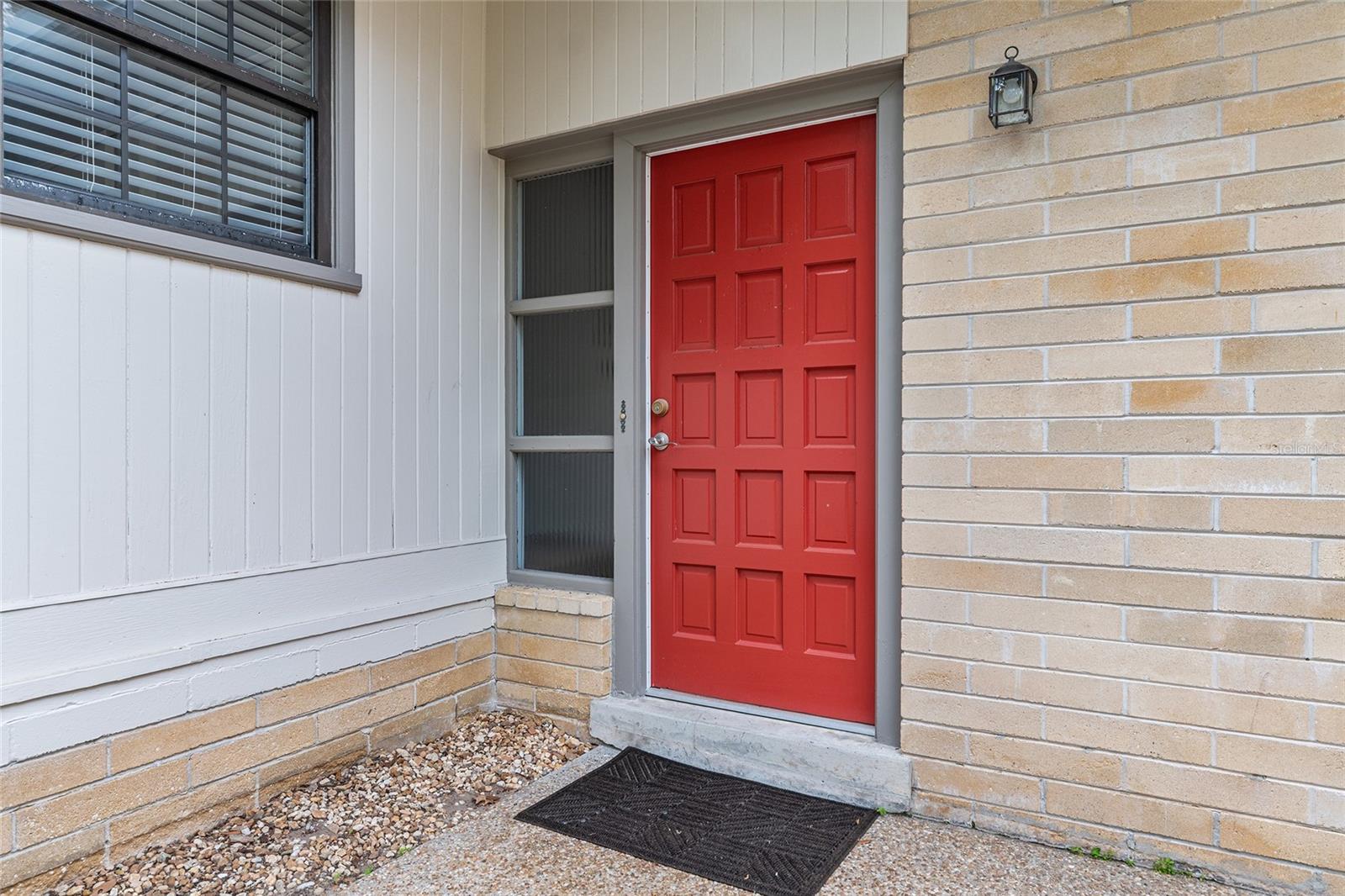 Image 4 of 92 For 2111 44th Avenue