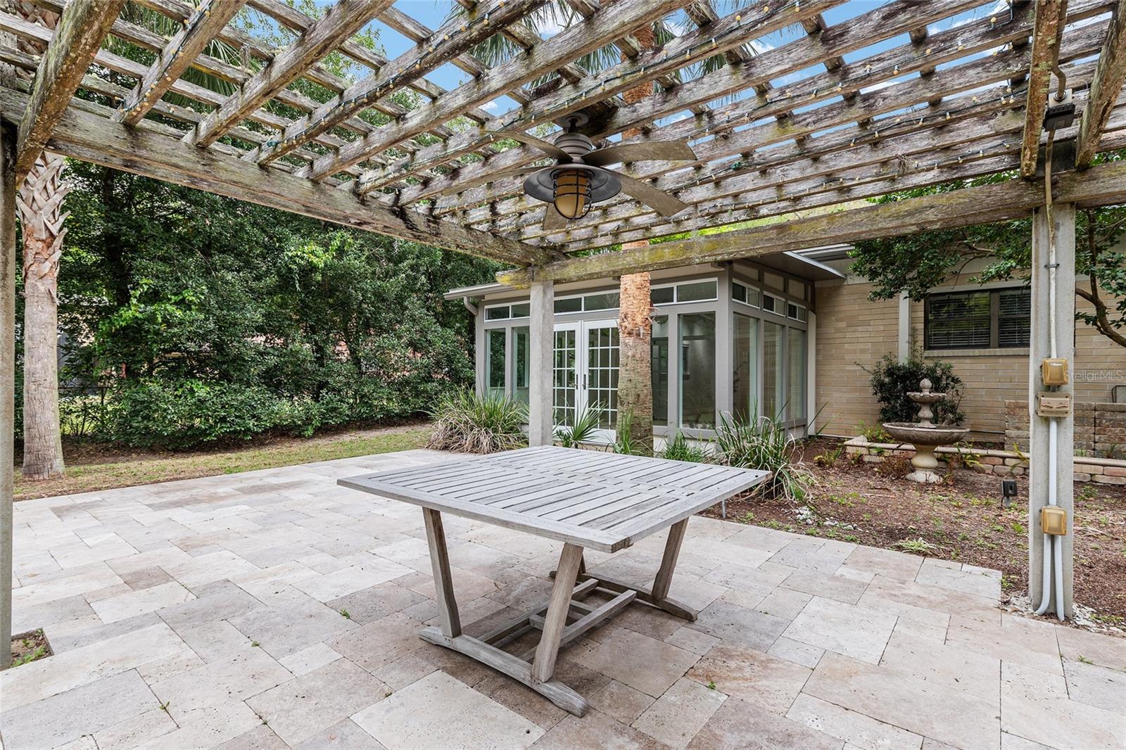 Image 55 of 92 For 2111 44th Avenue