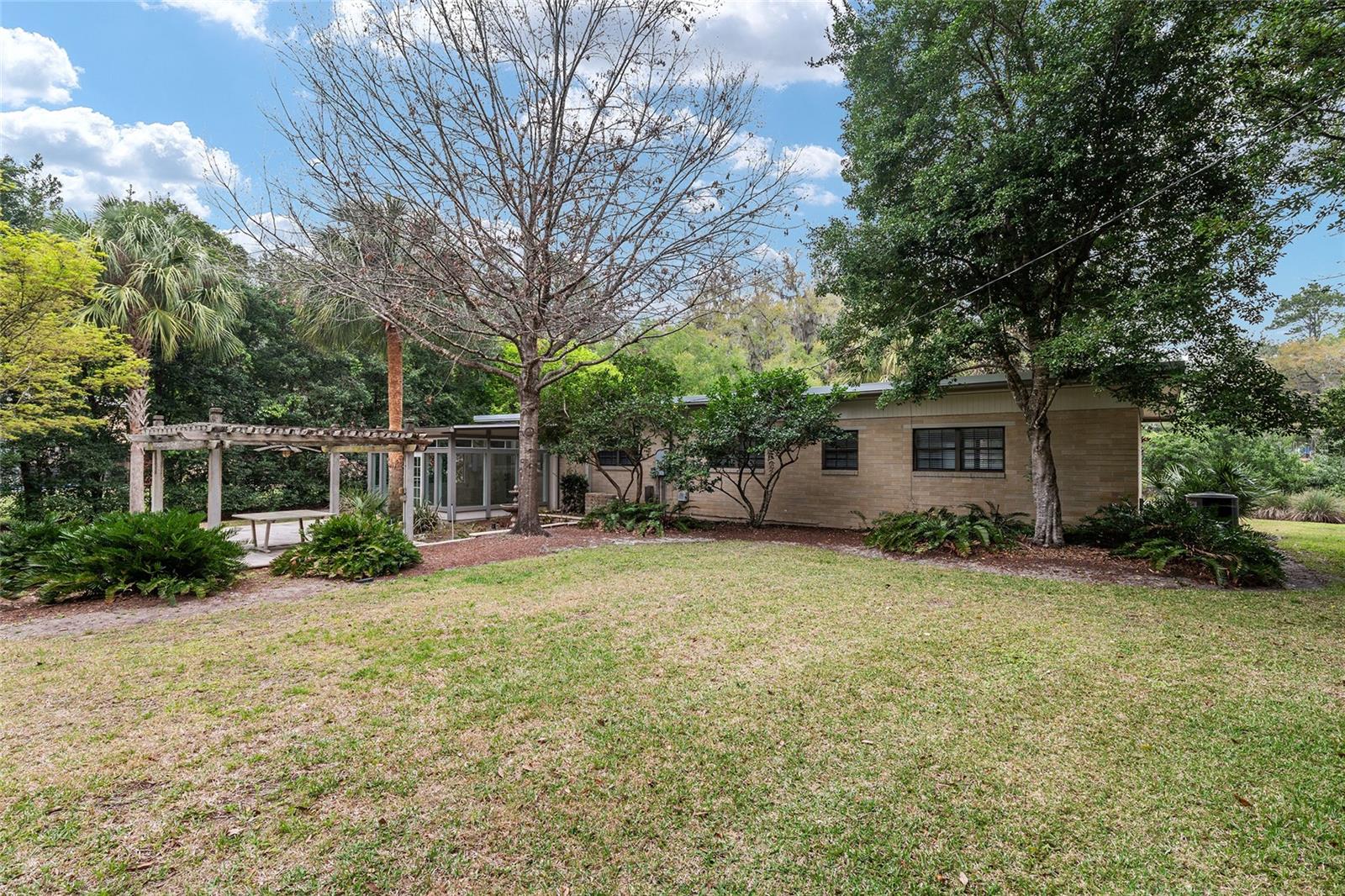 Image 60 of 92 For 2111 44th Avenue