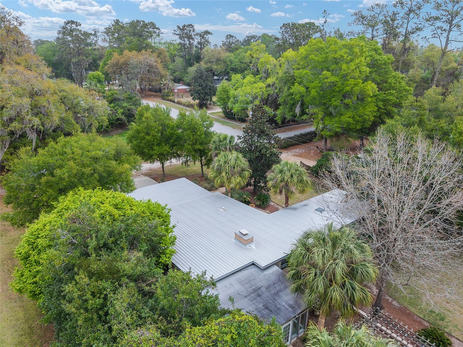 Image 80 of 92 For 2111 44th Avenue