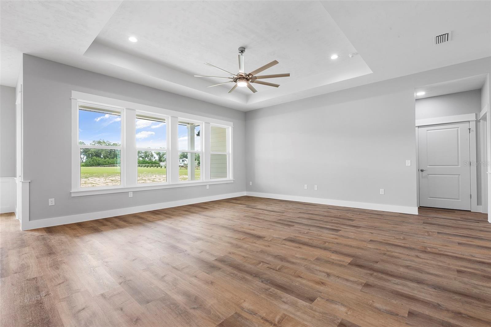 Image 10 of 30 For 0 Meadow View Court