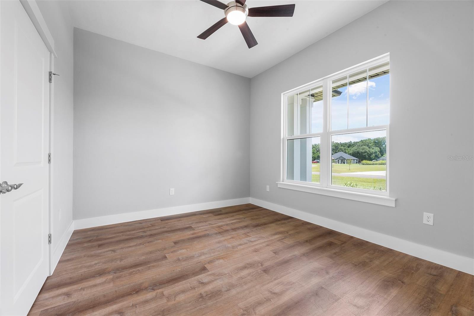 Image 21 of 30 For 0 Meadow View Court