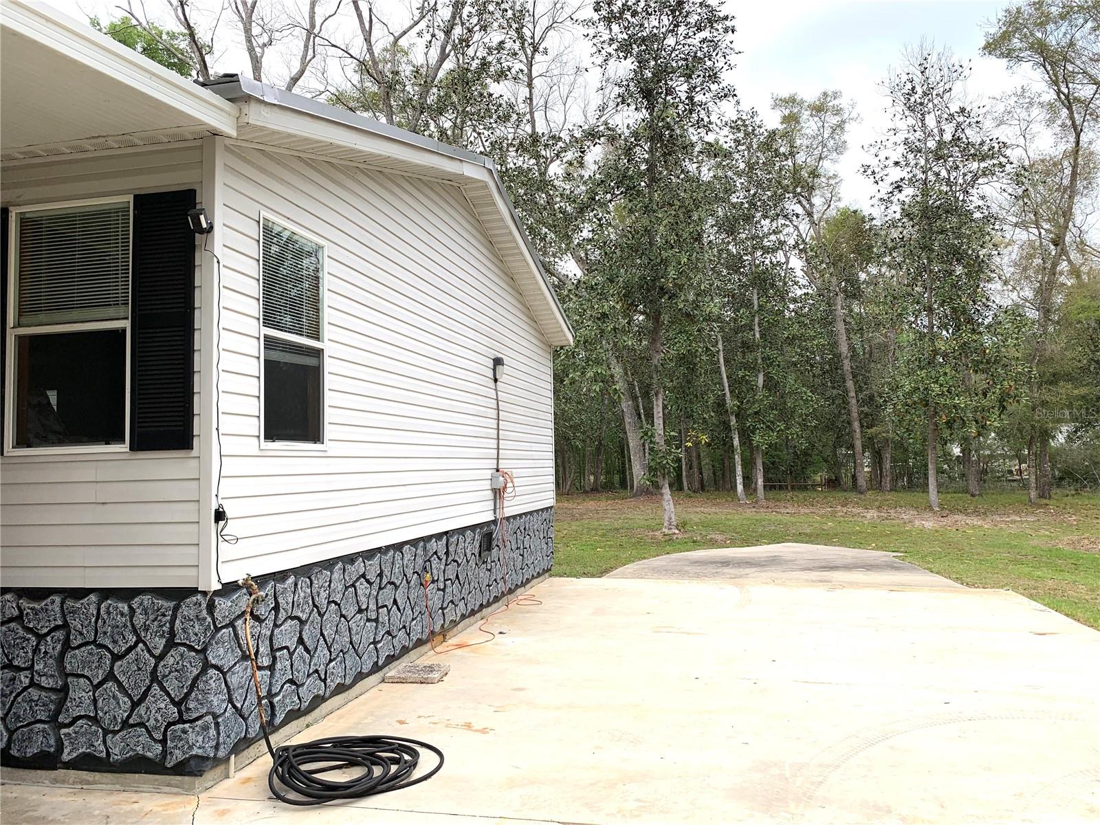 Image 47 of 55 For 11651 127 Lane