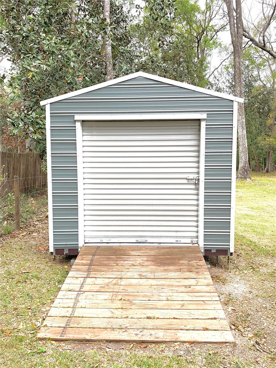 Image 8 of 55 For 11651 127 Lane