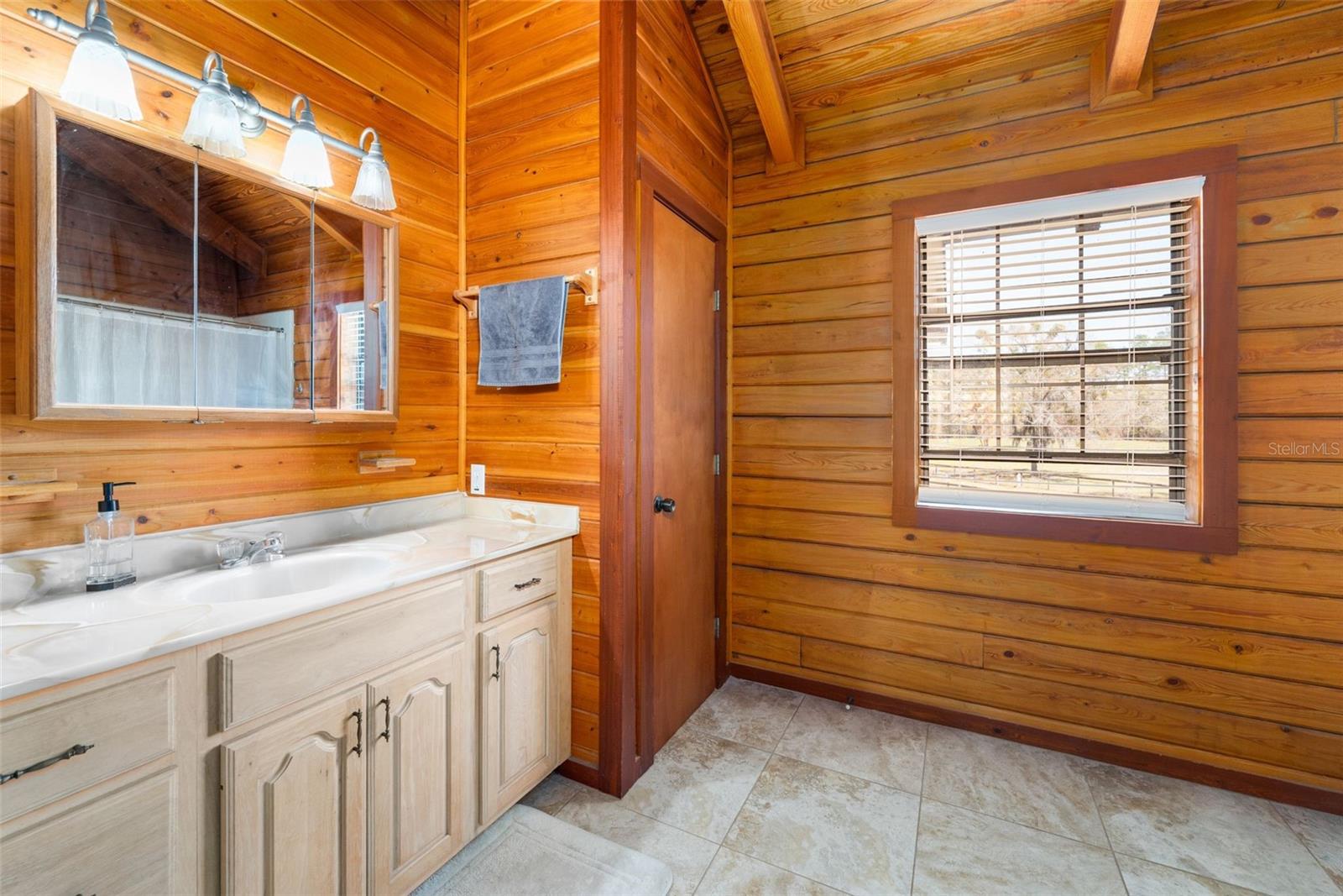 Image 21 of 64 For 13791 30th Street