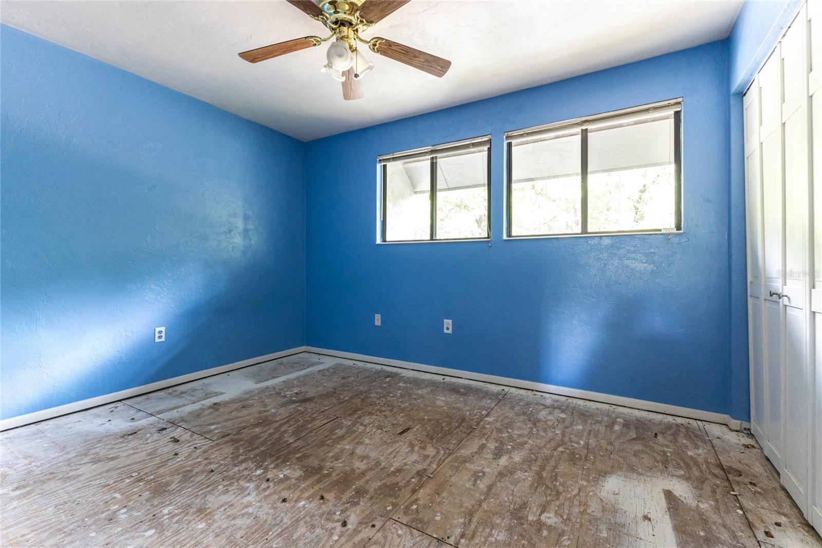 Image 30 of 35 For 4314 41st Lane 73