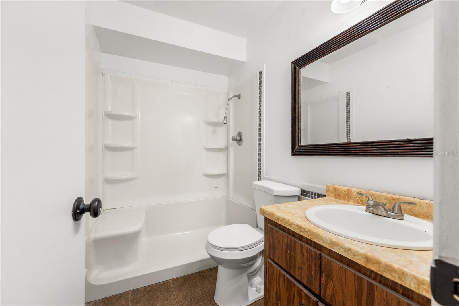 Image 12 of 22 For 615 24th Avenue