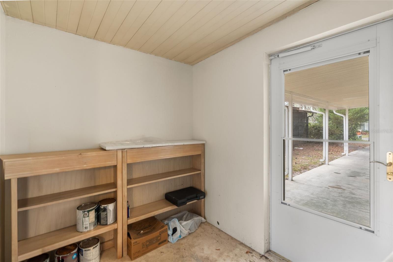 Image 18 of 30 For 8593 41st Terrace