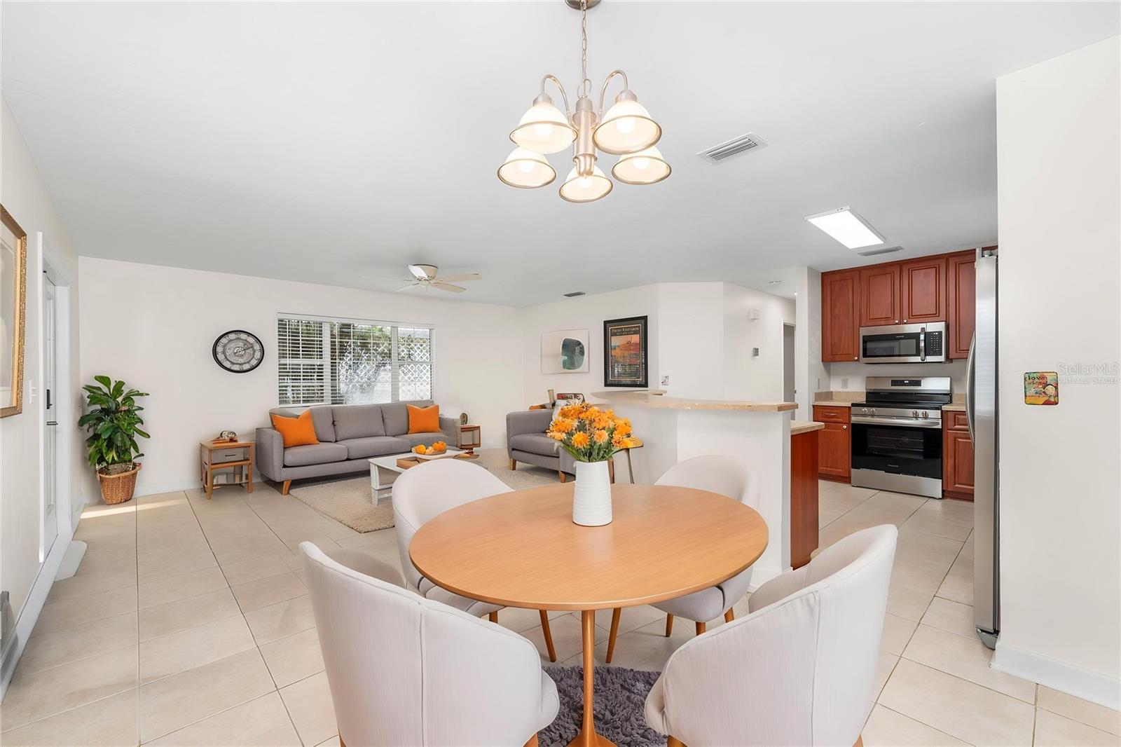 Image 3 of 30 For 8593 41st Terrace