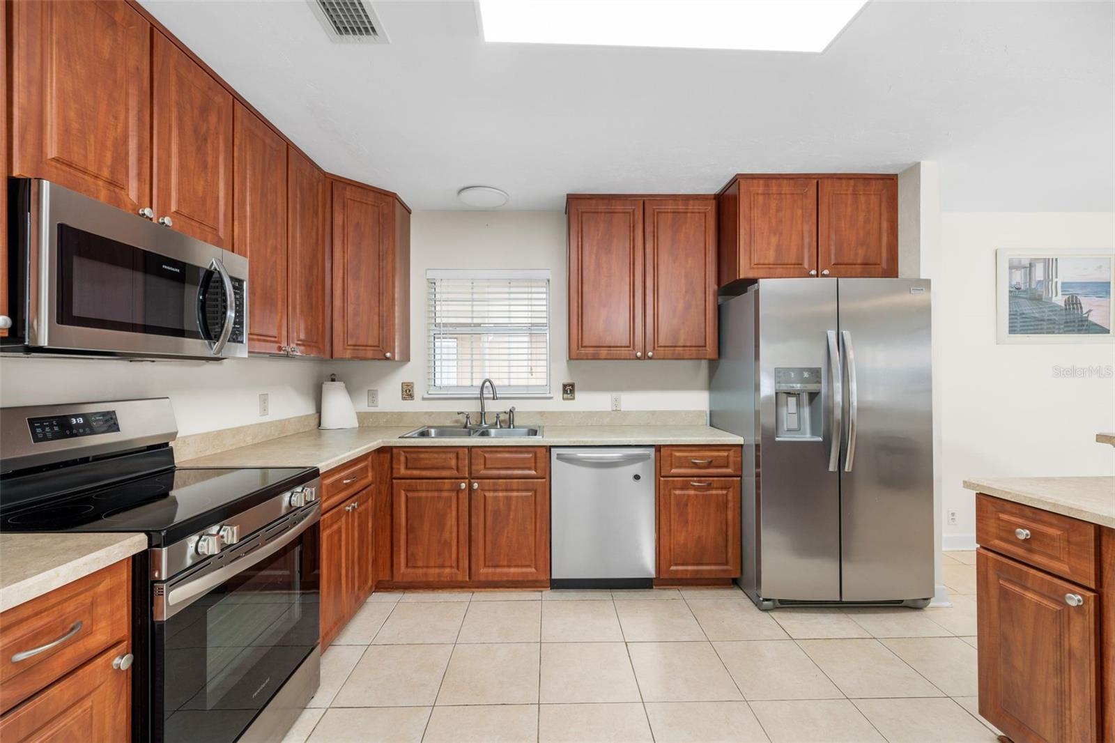 Image 4 of 30 For 8593 41st Terrace