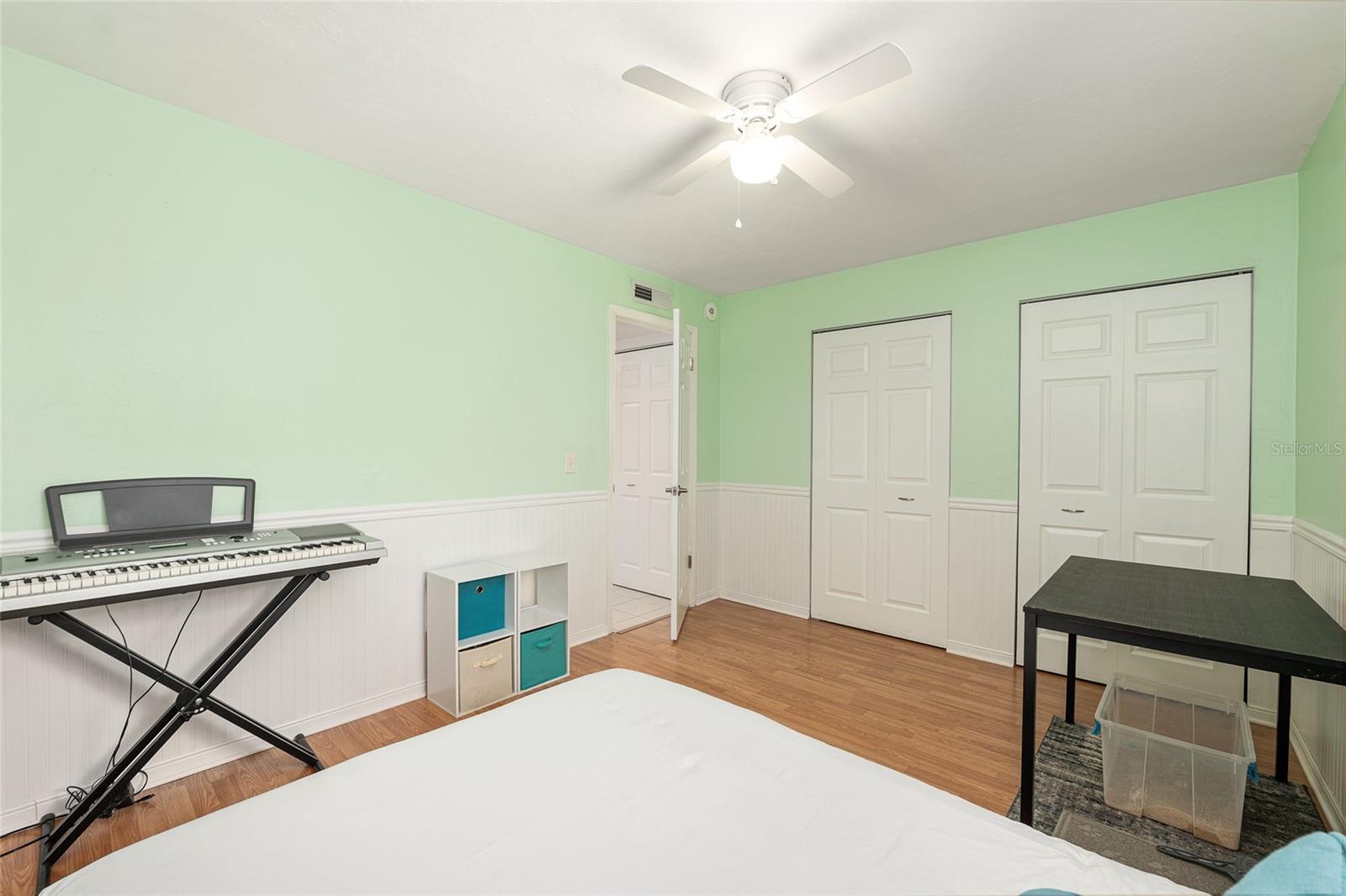 Image 19 of 37 For 2508 35th Place 34