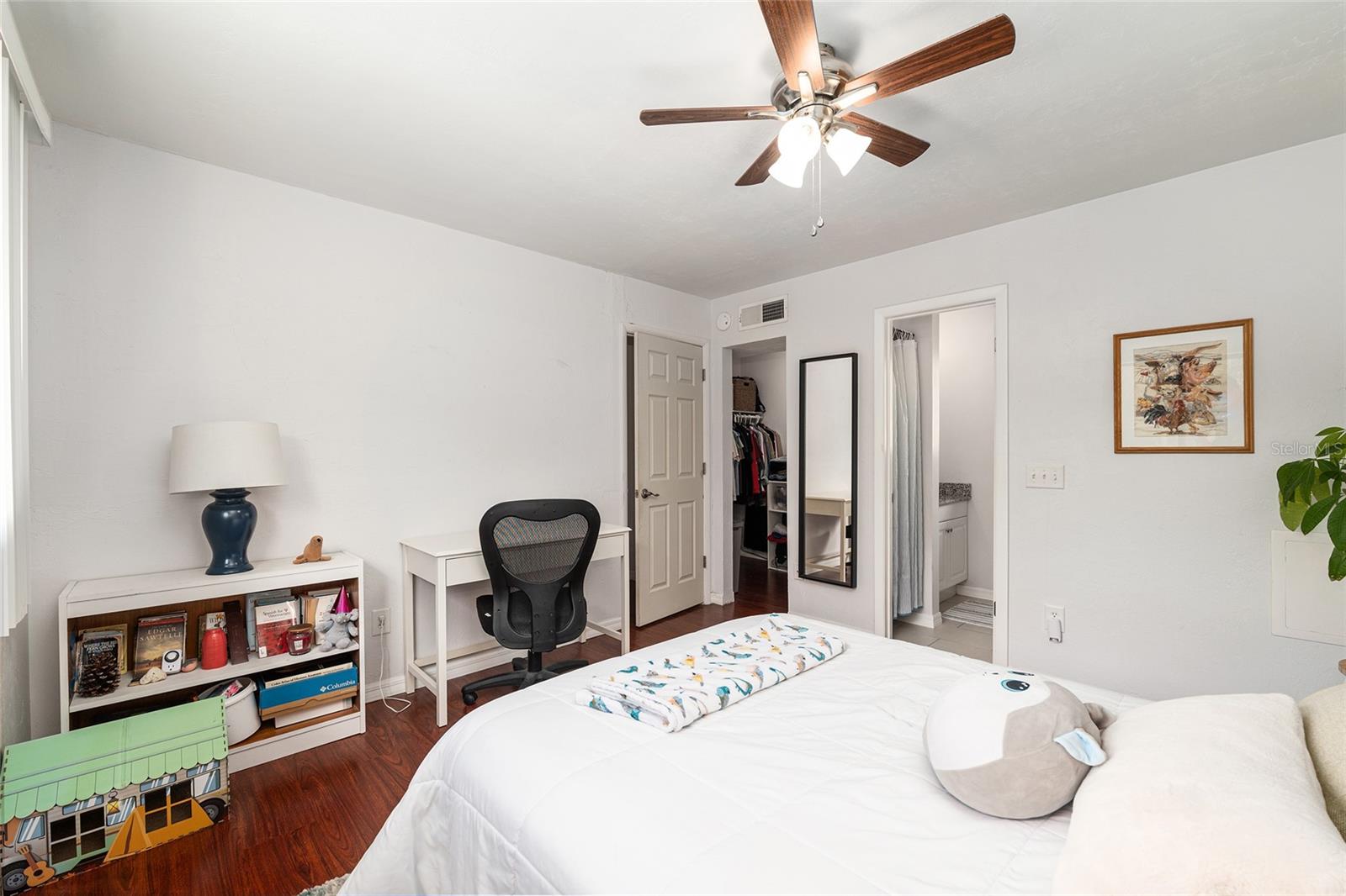 Image 26 of 37 For 2508 35th Place 34